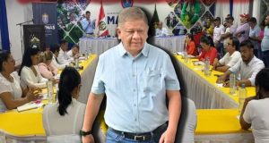 “TÍO VLADI PROTEGE A CUESTAS”