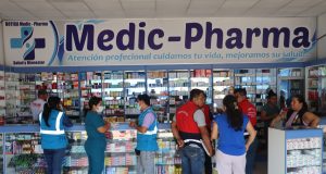MUNICIPALIDAD PROVINCIAL REALIZA OPERATIVO EN BOTICAS Y RETIRA MEDICAMENTOS Y PRODUCTOS VENCIDOS PARA GARANTIZAR LA SALUD DE LA POBLACIÓN