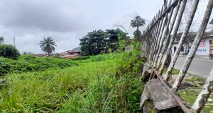 DESALOJAN A NUEVE PERSONAS DE CASA ABANDONADA