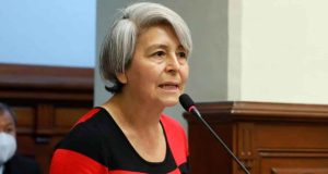 CONGRESISTA AGÜERO: SUELDO DE S/15,600 “NO LE ALCANZA”