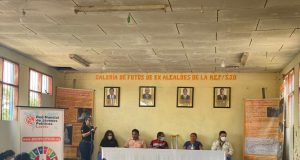 NADIE EN LA PRESENTACIÓN DEL LIBRO