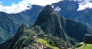 Cusco: Contraloría alerta riesgo por sobrecarga turística en Machu Picchu