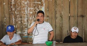 ALCALDE PROVINCIAL PARTICIPA EN JURAMENTACIÓN DE NUEVAS AUTORIDADES COMUNALES EN SANTA ROSA DE ARIPARI