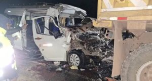 Fatal accidente en Azángaro: nueve fallecidos y varios heridos por choque de combi y volquete