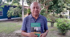 ESCRITOS DE LUCY TRAPNELL SOBRE EDUCACIÓN INTERCULTURAL BILINGÜE