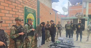 La Libertad: Capturan a secuestradores de minera Caravelí en Pataz y muestran arsenal