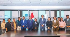 GOBERNADOR DE LORETO Y MINISTRO DEL MIDAGRI COORDINAN MEDIDAS PARA PROTEGER ZONAS VULNERABLES DE LA AMAZONÍA