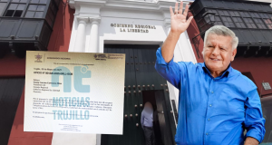 ¡Lo hizo de nuevo! César Acuña otra vez de vacaciones en medio de ola de inseguridad en La Libertad