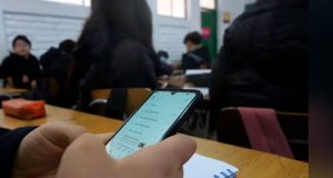 LEY REGULARÁ USO DE CELULARES EN COLEGIOS