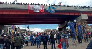 Puno: Fiscalía exige a la Policía respetar la ley durante paro en Juliaca