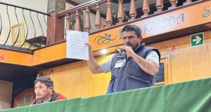 Arequipa: pobladores de Atico temen por sus vidas ante mineros armados