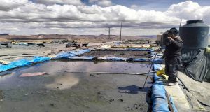 Ananea: Detectan vertimientos mineros en la laguna Sillacunca durante operativo inopinado
