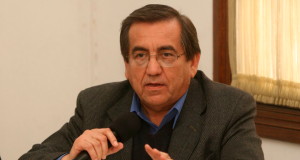 JOSÉ SANTIVAÑEZ ES FUNCIONAL A DINA BOLUARTE Y GOZA DE SU CONFIANZA: JORGE DEL CASTILLO