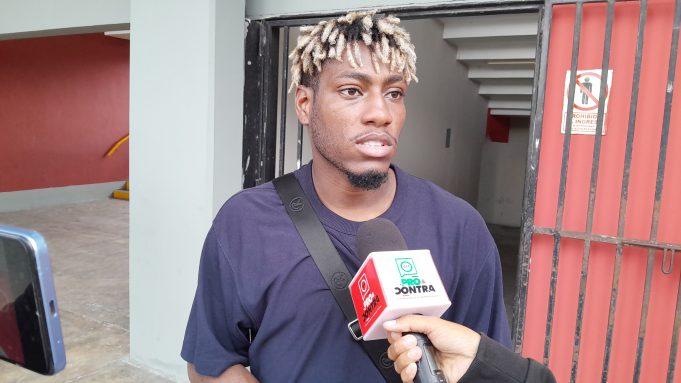 NOTA 4 MAURICIO CORTÉS - MEDIOCAMPISTA COLOMBIANO COMERCIANTES FC (1)