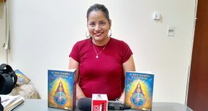 SILVIA FALCÓN PRESENTA SU LIBRO “EL BIEN TAMBIÉN SE CONTAGIA”