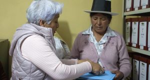 Las fotos ocultas del conflicto: retratos familiares revelan otra memoria de Ayacucho