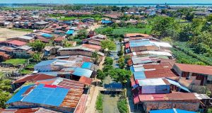 SE COLOCA LA PRIMERA PIEDRA DE LA AMPLIACIÓN DEL ALCANTARILLADO EN LA CALLE BUENOS AIRES