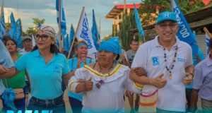 Multitudinaria Caravana Recibe a pre Candidatos de Renovación Popular entre ellos al próximo Senador Jhon Rivas Ochoa