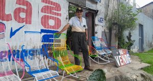 DON MANUEL Y SUS MECEDORAS TEJIDAS