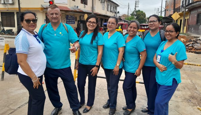 NOTA 4 ENFERMERA KARLA VÁSQUEZ DÍAZ, NADIA PEREA PRIMA, ROSA CHÁVEZ RÍOS, PATRICIA BARDALES ANGULO, DEYSI VASQUEZ SOUSA, ANALIA VELA VELA - IPRES SAN ANTONIO (2)