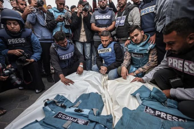 NOTA 9 PERIODISTAS ASESINADOS EN GAZA