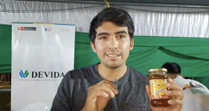 Mujeres apícolas conquistan mercados en Arequipa, Cusco, Puno e Ica con miel artesanal de alta calidad