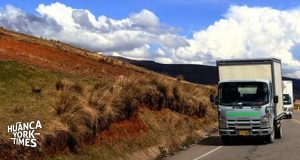Estudiantes liberan carretera Huancayo – Huancavelica y esperan diálogo con nuevas autoridades de la UNAT