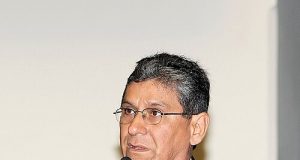 JORGE FOINQUINOS QUIERE SER SENADOR