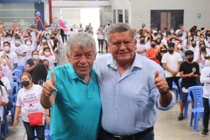 NOTA 10 HERMANO DE CÉSAR ACUÑA