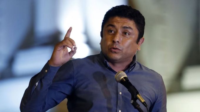 NOTA 11 GUILLERMO BERMEJO - CONGRESISTA