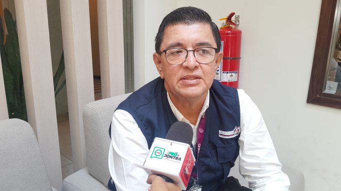 NOTA 4 PERCY ROJAS FERREYRA - JEFE REGIONAL DE LA RENIEC EN IQUITOS (4)