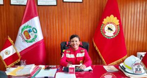 BOMBEROS COMBATEN INCENDIOS SIN RECURSOS