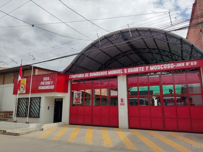 Jaén en riesgo: Bomberos denuncian falta de hidrantes tras incendio de gran magnitud (VIDEO)