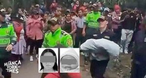 En su cumpleaños, encuentran estranguladas a joven madre y su hija en descampado de Surcubamba