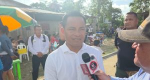 PUINAHUA REFUERZA DEFENSA RIBEREÑA ANTE CRECIENTE DEL RÍO