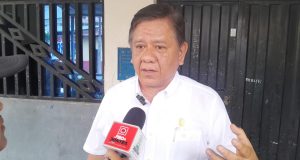 TÍO VLADI CONFIESA QUE HA RECIBIDO PROPUESTAS DE PARTIDOS NACIONALES Y REGIONALES