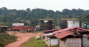 UPLAND CONTRA PERÚ-PETRO POR DESCALIFICARLO EN LOTE 192