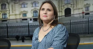 Marisol Pérez Tello: «La política expulsa a la gente decente y se quedan los hampones»