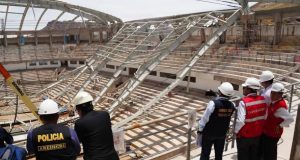 Puno: Fiscalía y Contraloría intervienen obra del Coliseo Cubierto del Club del Pueblo en Puno tras colapso de techo