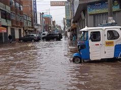 Juliaca: fuertes lluvias nuevamente inundan el centro de la ciudad