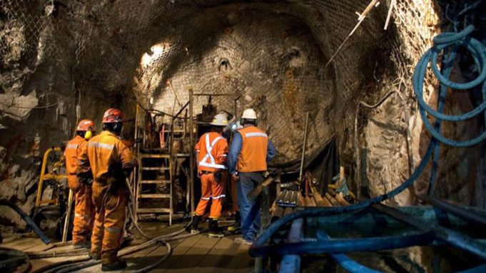 Caylloma vs. minera Bateas: batalla por inversión social en Arequipa, tras quiebre de diálogo