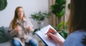 Cuidado con las encuestas falsas que solo buscan desinformar al elector