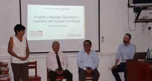 UNAP Y UNIVERSIDAD DE COLORADO DICTAN CURSO DE INGLÉS A DOCENTES