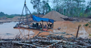 Destruyen 24 máquinas utilizadas para la minería ilegal en la Reserva Nacional de Tambopata
