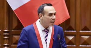 QUIEREN VACAR A JERÍ TRAS REUNIÓN NO REGISTRADA, PERO ENTRARÍA ROSPIGLIOSI