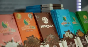 Vraem exporta 2000 barras de chocolate bitter al mercado italiano