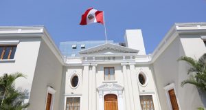 Elecciones 2026: JNE establece plazos para que autoridades y funcionarios renuncien antes de postular a gobiernos regionales y municipales