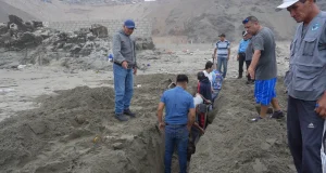 Cuatro años después del derrame de Repsol, persiste la contaminación por petróleo en playas de Ventanilla