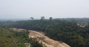 Inspeccionan áreas afectadas por minería ilegal en Santo Domingo de Anda