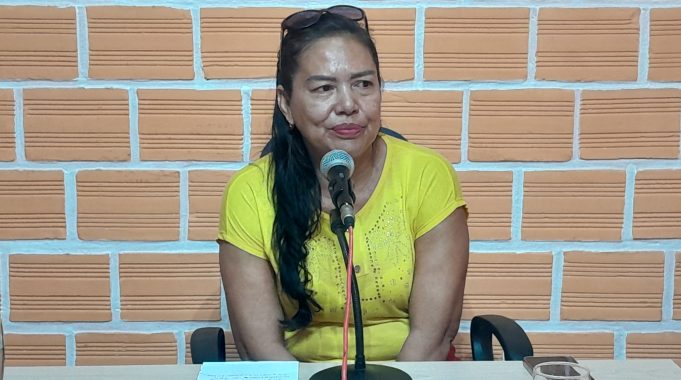 NOTA 10 ROSA DÍAZ - CANDIDATA A DIPUTADA POR PERÚ MODERNO (1)